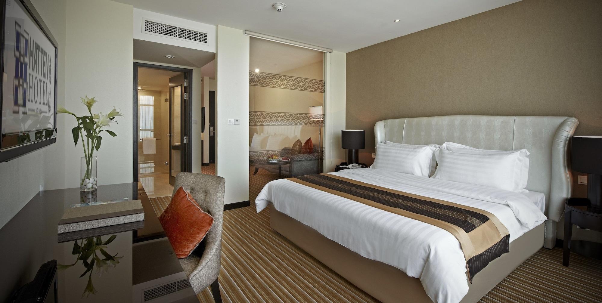Hatten Hotel Melaka Экстерьер фото A bedroom at the hotel