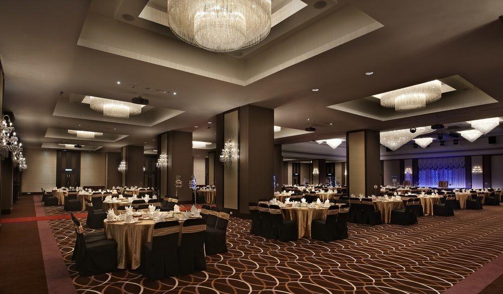 Hatten Hotel Melaka Экстерьер фото The Grand Ballroom